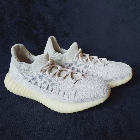 Adidas Yeezy 350 V2 CMPCT Slate Bone Size 7 - Picture 1 of 6
